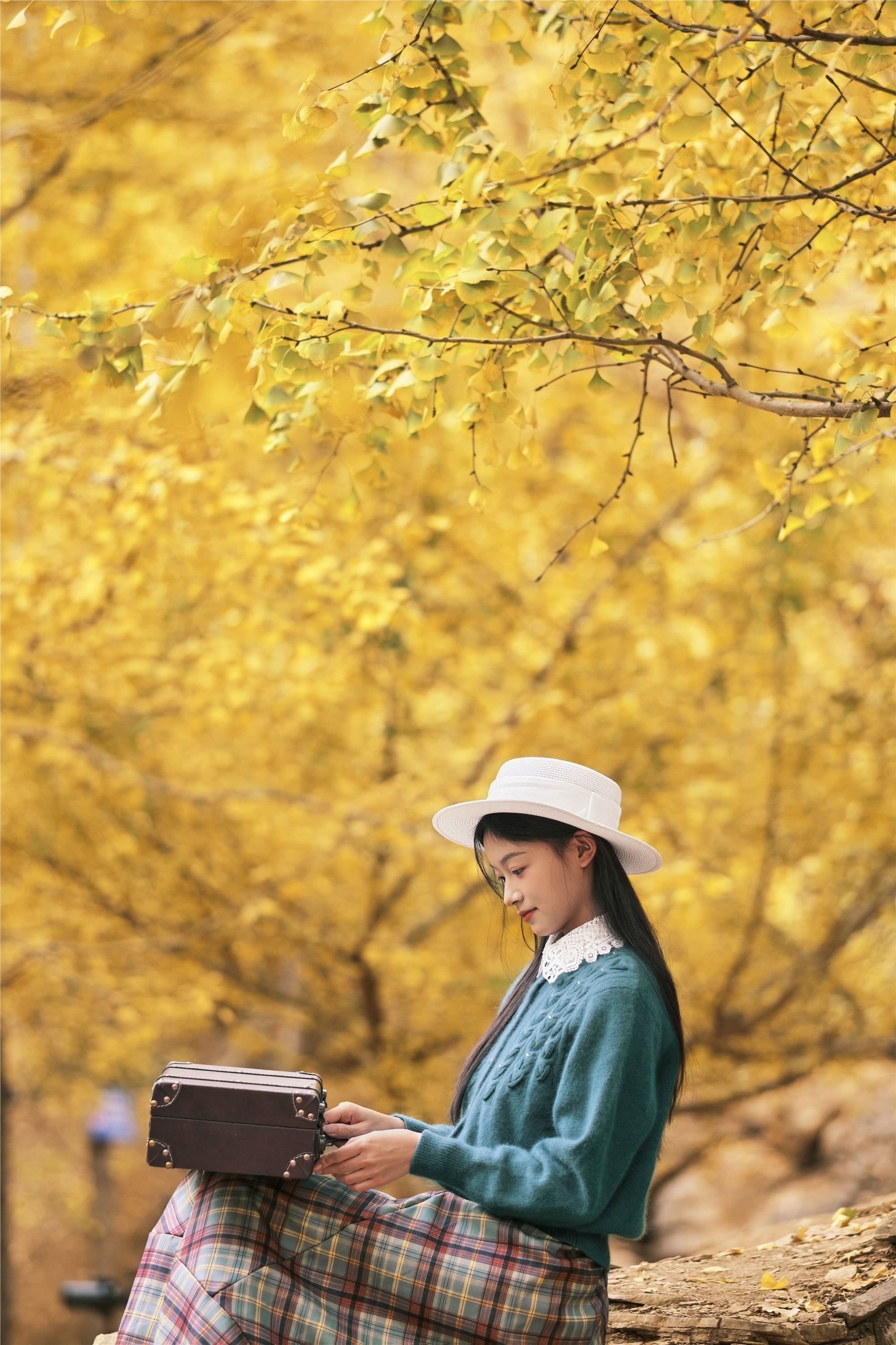 YITUYU艺图语 2025.01.25 复古银杏 小番茄